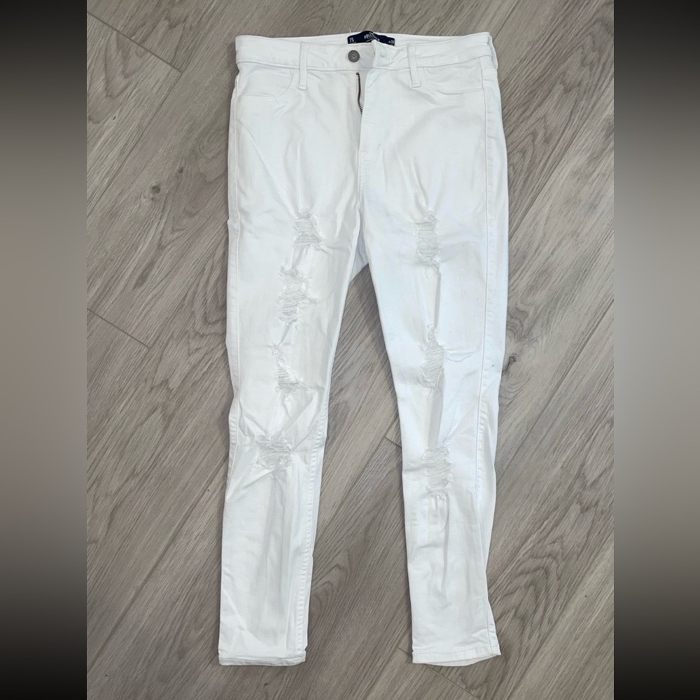 Ripped Jeans (FINAL SALE)
